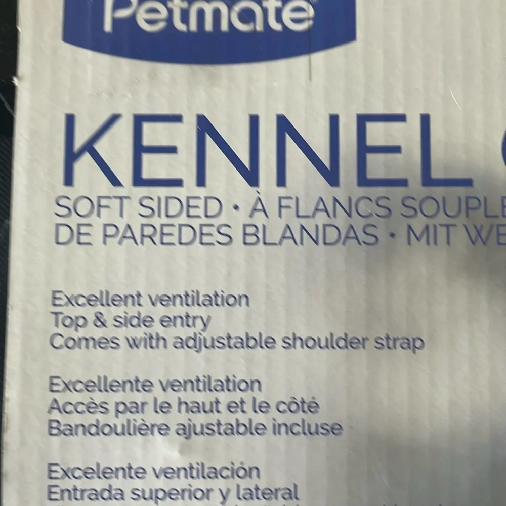 Petmate soft sided Kennel Cab for small pets